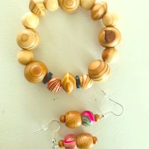 Lively Stones Accessories